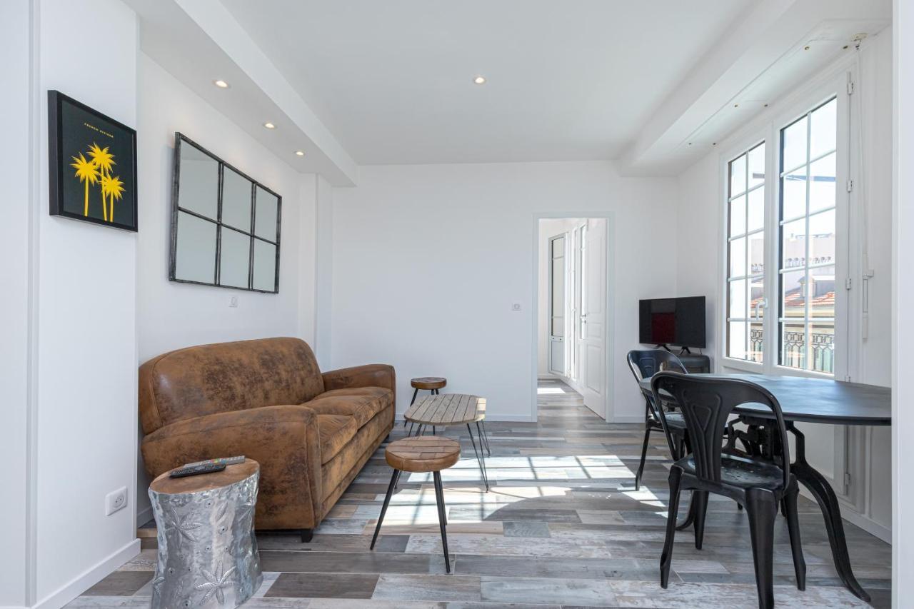 Squared Head-Apartment With Terrace In Nice Ngoại thất bức ảnh