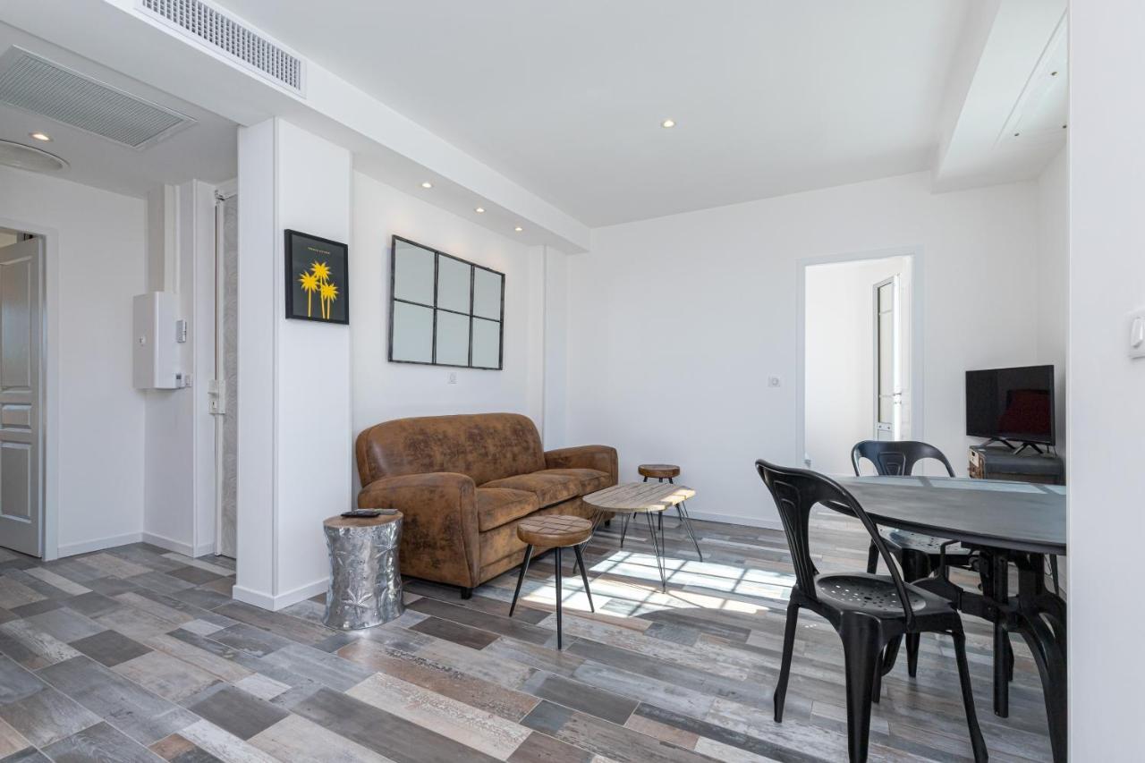 Squared Head-Apartment With Terrace In Nice Ngoại thất bức ảnh